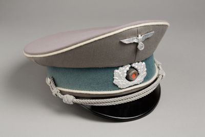 Casquette d'un uniforme allemand
